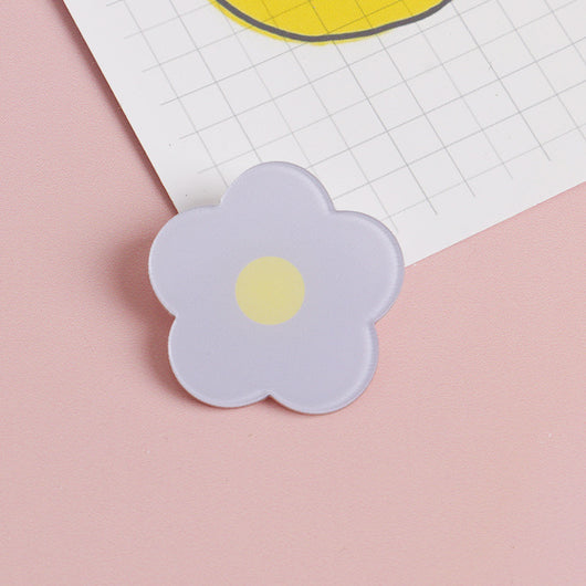 Broche Floral Acrílico para Mochilas Escolares - Image 4