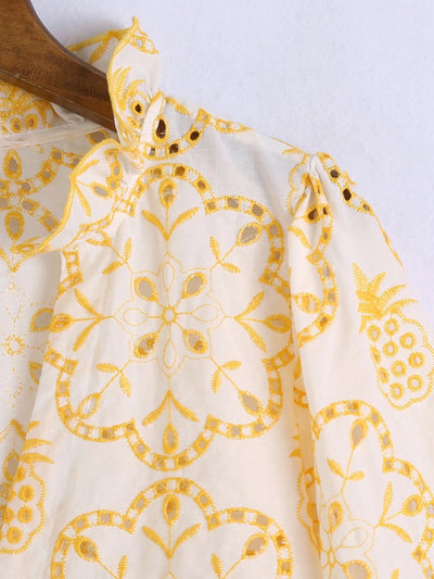 Blusa Elegante con Mangas Abullonadas y Bordado Exclusivo - Image 6