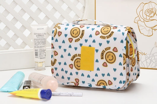 Bolsa de Aseo Viajera de Gran Capacidad Impermeable y Resistente Estilo Coreano - Image 17