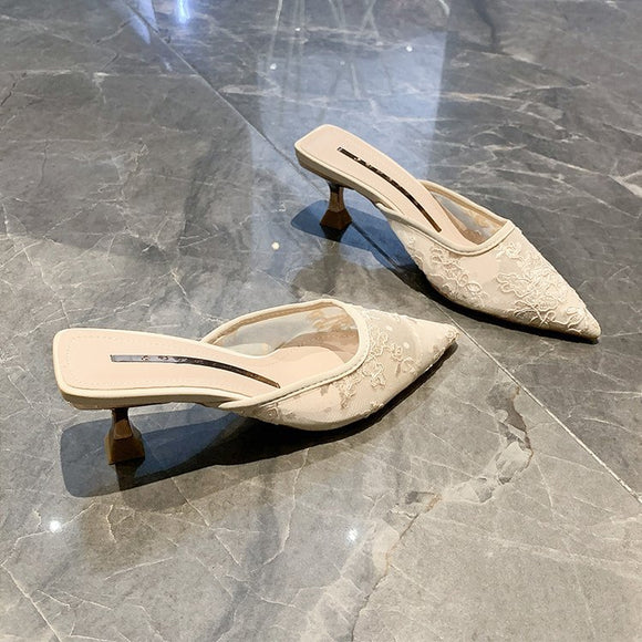 Sandalias y Pantuflas Tipo Baotou de Punta Cerrada para Mujer