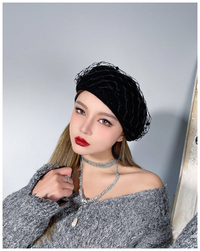 Boina Francesa Vintage con Malla y Pompón - Lana Versátil - Image 4