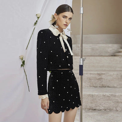 Traje de Terciopelo para Mujer - Colección Otoño Rejuvenecedor - Image 4