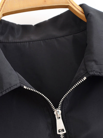 Chaqueta Minimalista Otoñal con Cuello Solapa y Falda Integrada - Image 13