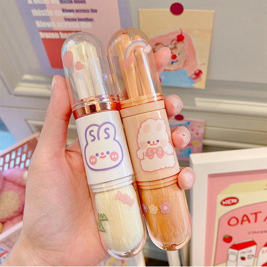 Juego de 4 Brochas de Maquillaje Estilo Lovely Girl - Image 9