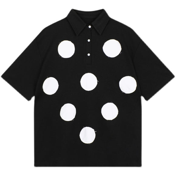 Playera Tipo Polo con Parches de Orilla Deshilachada y Costuras de Contraste