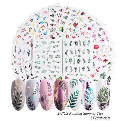 Set de Stickers para Uñas con Flores de Encaje Blanco y Negro - Image 39