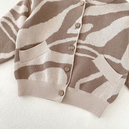 Cardigan Tejido Infantil con Capucha y Textura Jacquard - Image 11