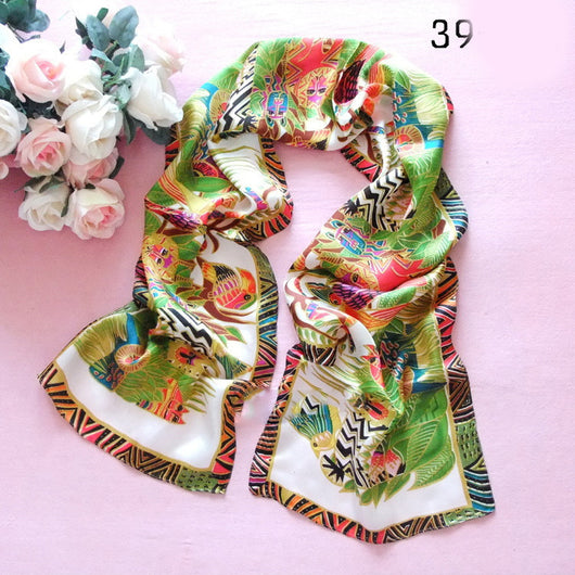 Pañuelo de Seda Estampado Animal Print Elegante para Mujer - Image 8