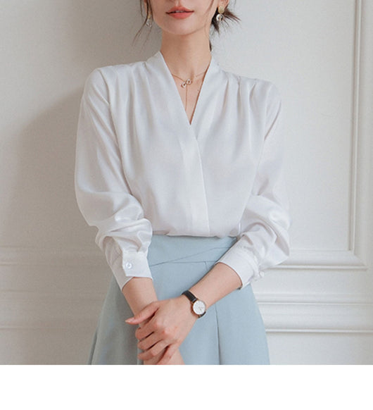 Blusa de Satén con Escote en V para Mujer - Elegancia Profesional - Image 14