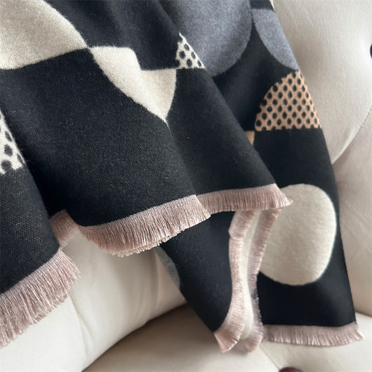 Bufanda Chaleco de Cachemira Cálida con Tejido Jacquard y Borlas - Image 17