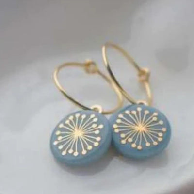 Aretes Geométricos de Diente de León en Plástico Creativo - Image 5