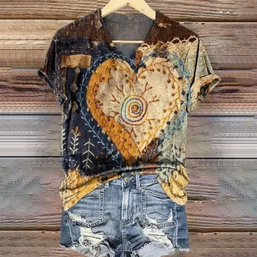 Camiseta Bohemia para Mujer con Estampado de Corazones y Cuello en V
