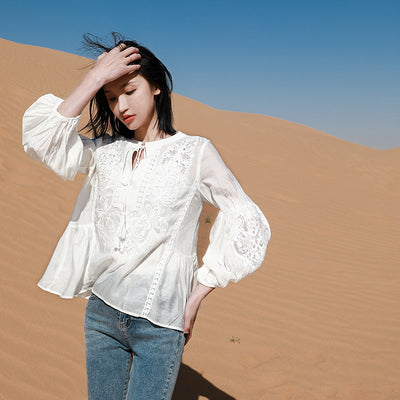 Blusa Holgada con Mangas Linterna Bordada y Encaje Fairy