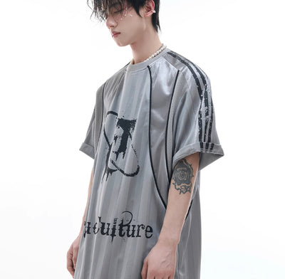 Playera Retro con Costuras en Relieve y Corte Tridimensional - Image 7