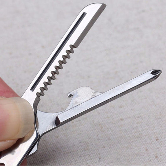 Navaja Multiusos 6 en 1 Plegable con Llave y Destornillador - Image 9