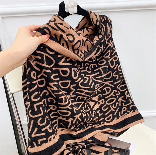 Bufanda de Cachemira con Letras para Mujer - Elegancia Versátil - Image 12