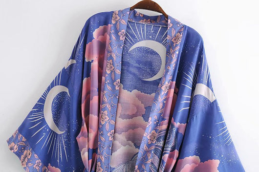 Kimono Cardigan Suelto con Estampado de Luna y Cinturón - Image 8