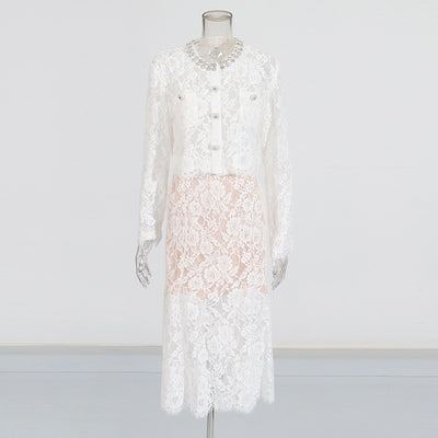 Conjunto Elegante con Blusa de Encaje Diamantado y Falda Cintura Alta - Image 12