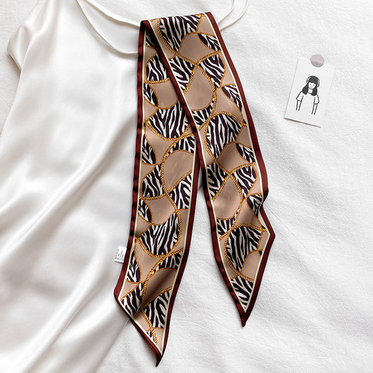 Pañuelo Largo Estampado Leopardo - Accesorio de Seda para Mujer - Image 4