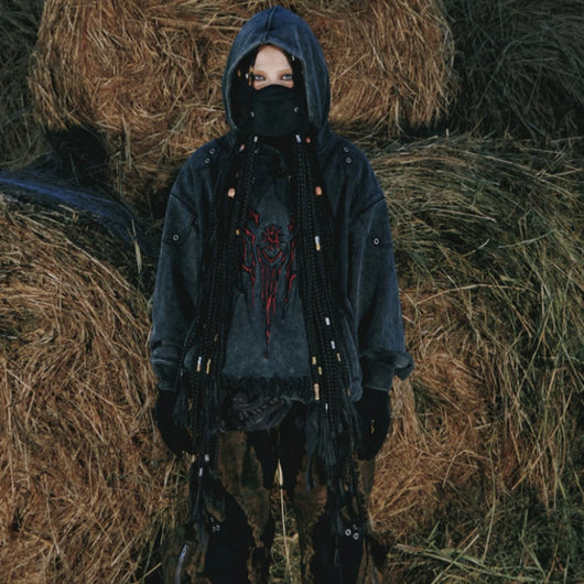 Sudadera Tribal 3D Bordada Gris Pesada con Detalles Desgastados