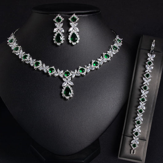 Conjunto de Joyería Nupcial Zirconia Cúbica - Collar, Aretes y Pulsera - Image 3
