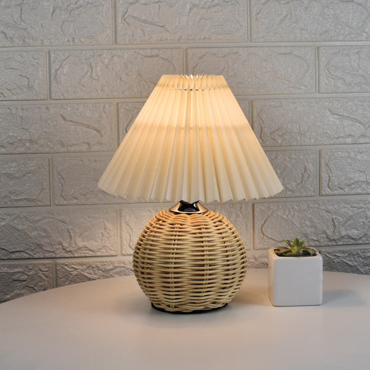 Lámpara de Mesita de Noche con Pliegues - Iluminación Elegante para tu Dormitorio - Image 14