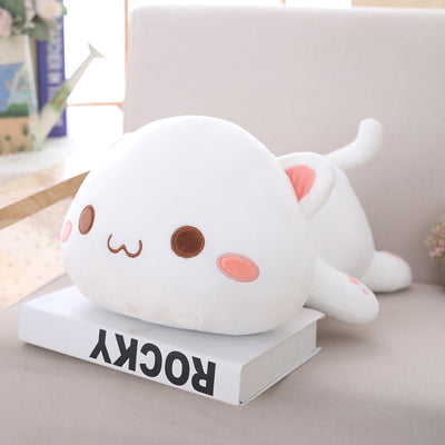 Gatito Acostado de Peluche Suave - Image 7