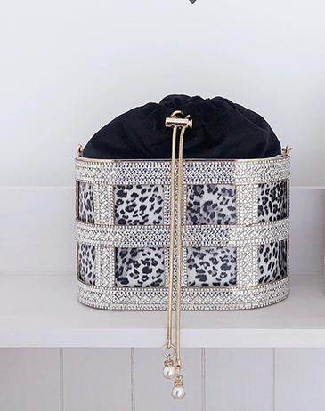 Bolsa de Mano Metálica Jaula - Diseño Verano Fashion - Image 13