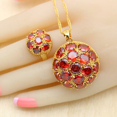 Conjunto de 4 Piezas: Aretes, Anillo y Pulsera con Circonitas Brillantes - Image 11