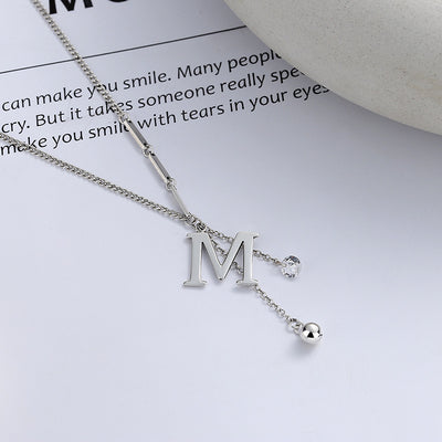 Dije de Plata Esterlina Letra M con Borla - Diseño Exclusivo - Image 2