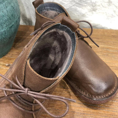 Botas de Cuero Retro Artesanales con Suela Plana y Cordones - Image 9