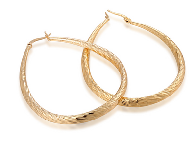 Aretes Dorados en Gota con Textura y Acabado Mate - Image 9