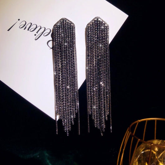 Aretes Largos de Espinela Negra con Borla en Plata - Image 5