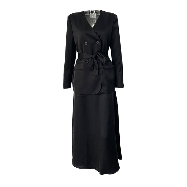 Traje Ejecutivo de Doble Botonadura para Mujer - Image 5