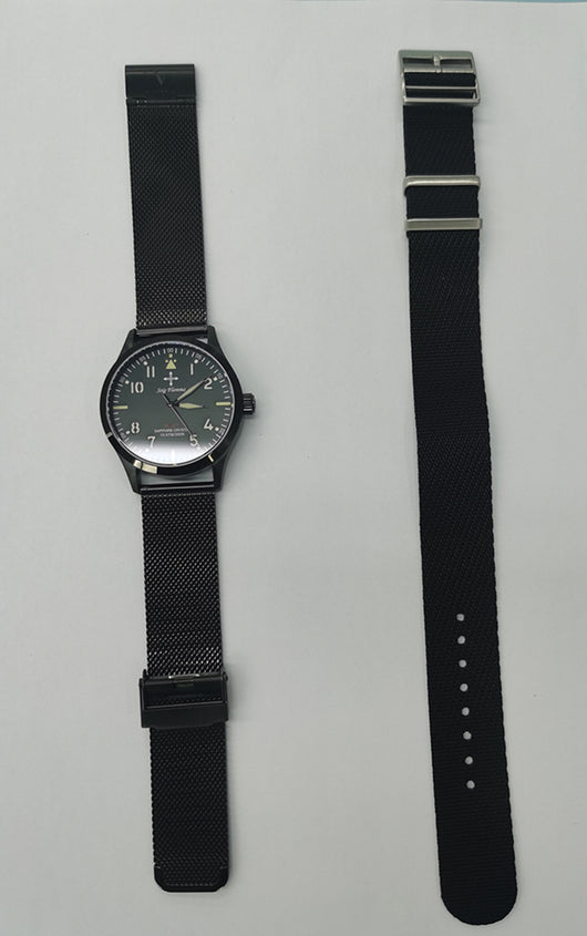 Reloj Deportivo de Acero Inoxidable con Banda de Nylon - Image 18