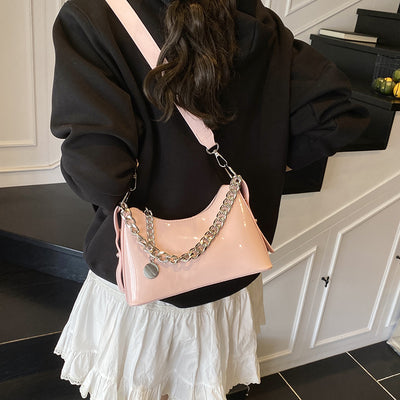 Bolso Bandolera Estilo Oeste Asimétrico de Diseño Exclusivo - Image 3