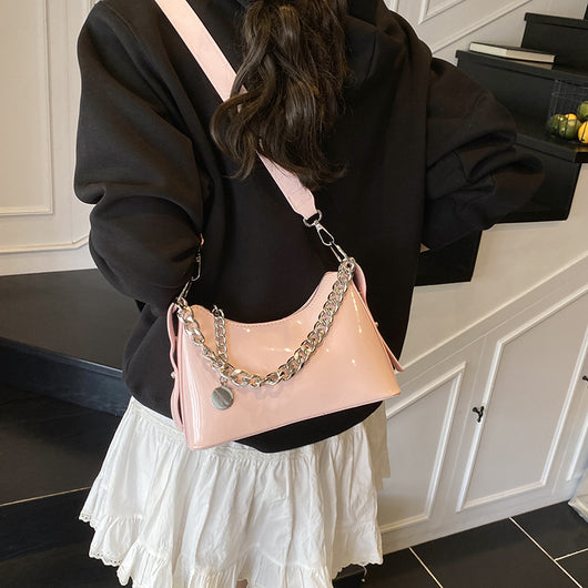 Bolso Bandolera Estilo Oeste Asimétrico de Diseño Exclusivo - Image 3