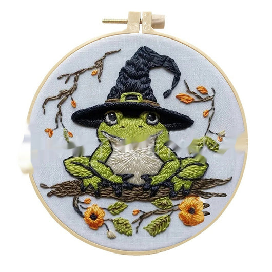 Bordado Artesanal Calavera con Patrón de Murciélago - Image 5