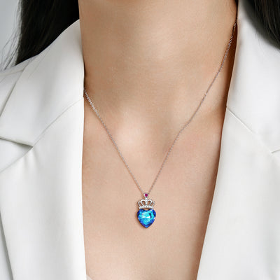 Collar Corazón Melocotón con Corona en Plata de Ley S925 y Efecto Luz Azul - Image 2