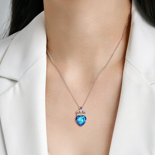 Collar Corazón Melocotón con Corona en Plata de Ley S925 y Efecto Luz Azul - Image 2
