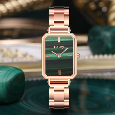 Reloj de Moda Cuadrado Pequeño para Mujer en Aleación - Image 3