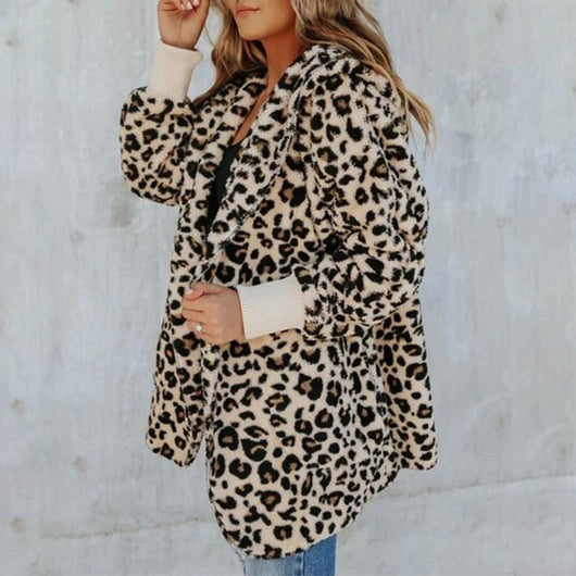 Abrigo Ajustado Estampado Leopardo con Capucha para Mujer - Image 9
