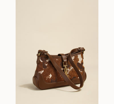 Bolso Bandolera Axilar para Mujer con Diseño Asimétrico - Image 10