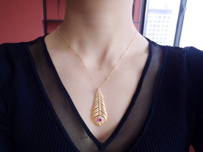 Collar Colgante de Pluma en Plata 925 Pulida - Lujo Minimalista - Image 10