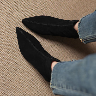 Botas Tobilleras de Gamuza Ante con Punta Fina para Mujer - Image 7
