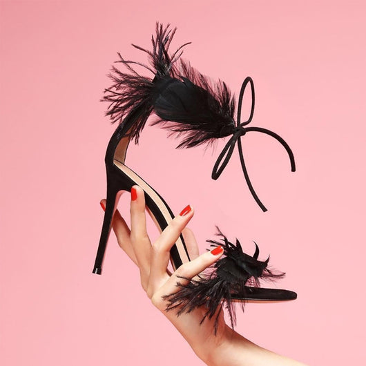 Tacones Stiletto con Tiras de Plumas - Elegancia y Sofisticación - Image 15