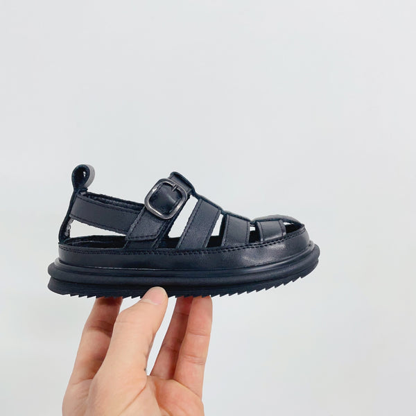 Sandalias Tejidas Cerradas para Niños - Cómodas y Elegantes