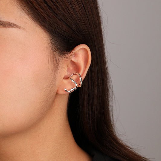 Aretes de Plata Esterlina con Diseño Minimalista y Líneas Irregulares - Image 2