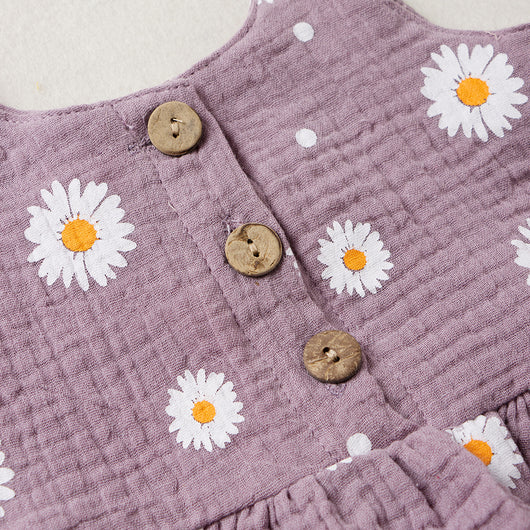 Conjunto de Dos Piezas para Niña con Tirantes y Shorts Estampado - Image 11