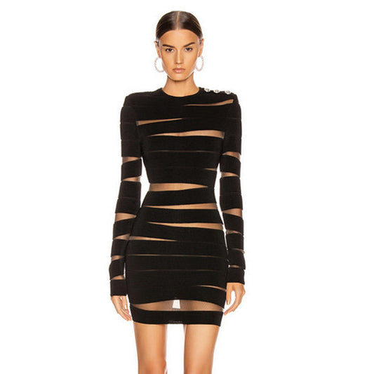 Vestido Negro Clásico Manga Larga con Capas Irregulares Estilo Europeo